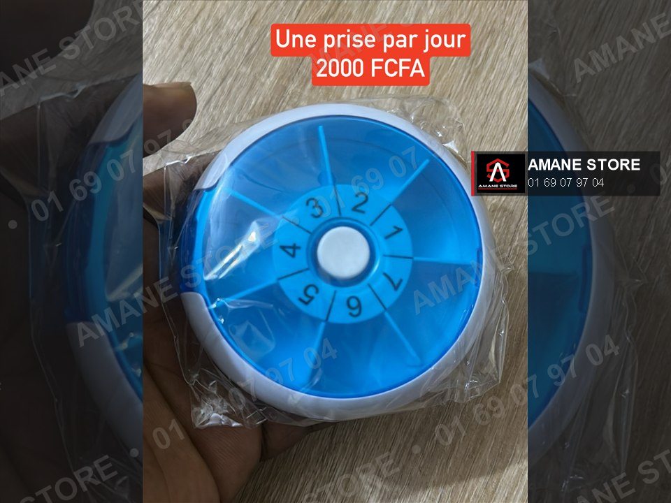 Pilulier rond bleu à 7 compartiments numérotés de 1 à 7