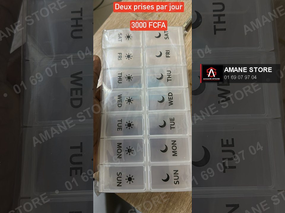 Pilulier transparent 14 cases, matin et soir pour chaque jour de la semaine