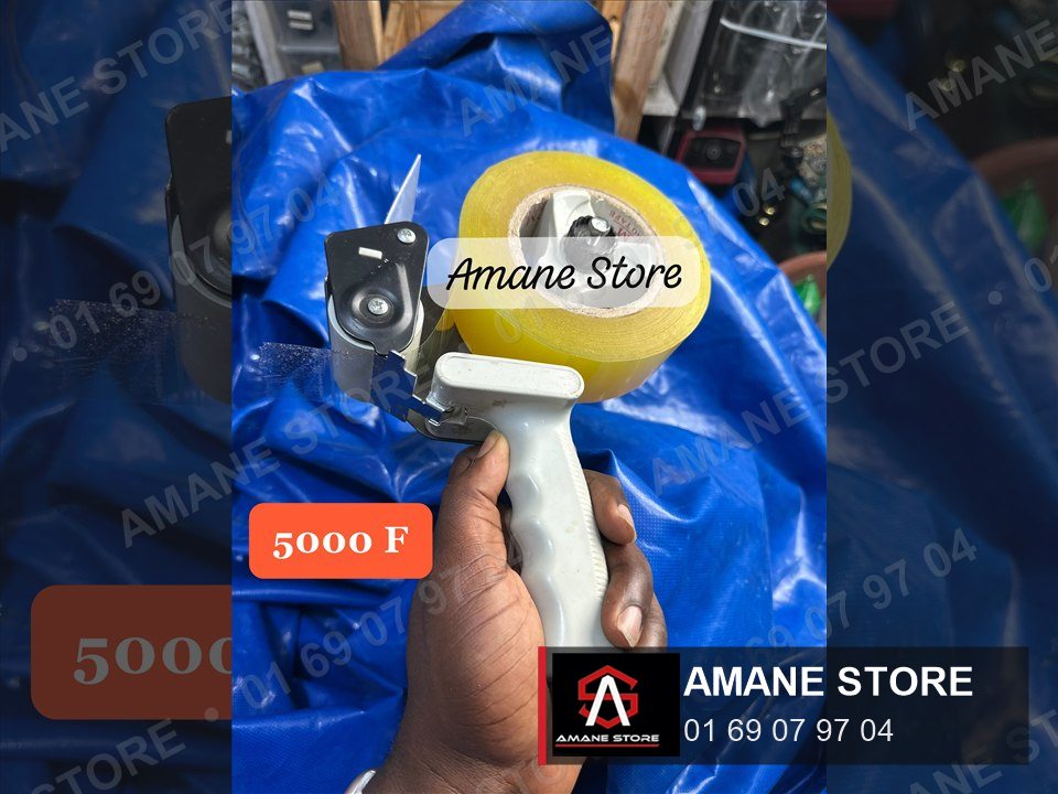 Dévidoir de ruban adhésif à poignée pistolet grise, avec un rouleau de scotch transparent